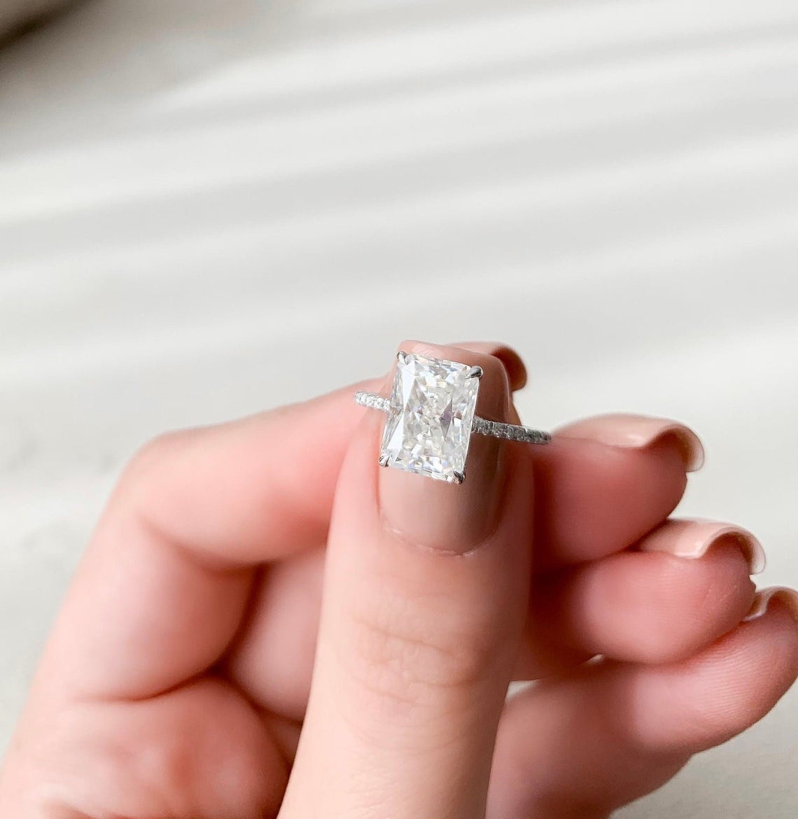purchase cads/000/rings/1601-1700/R-1675 DAI