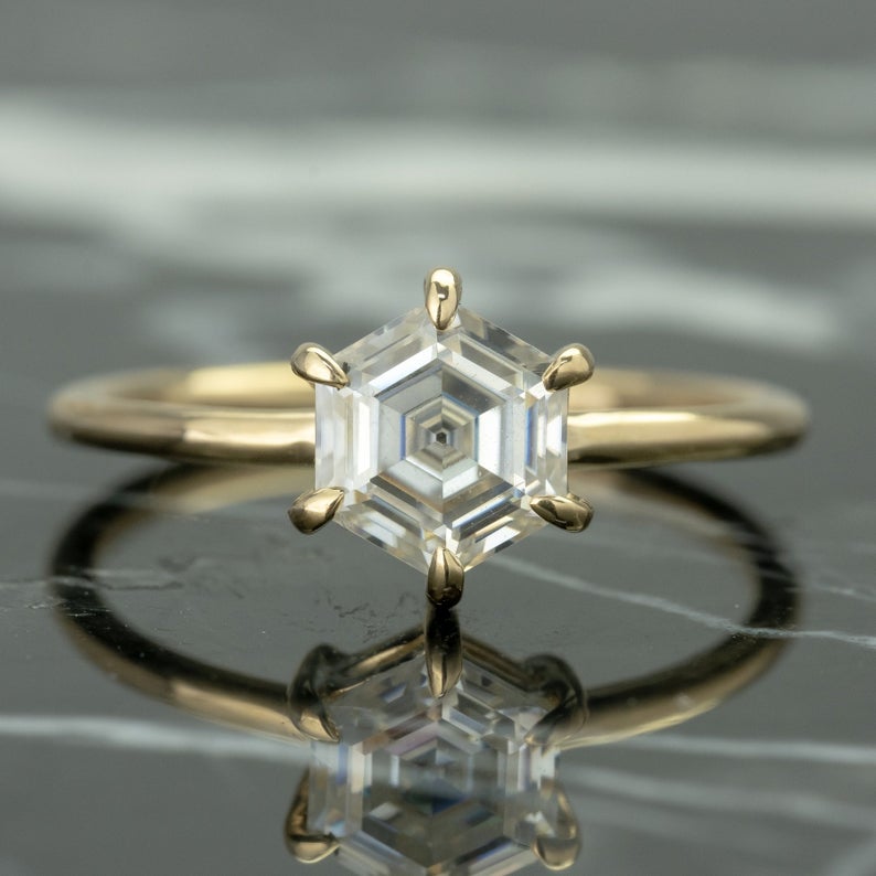 purchase cads/000/rings/1101-1200/R-1112 DAI