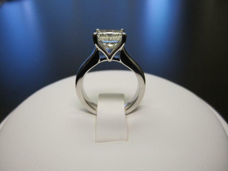 purchase cads/000/rings/1501-1600/R-1552 dai