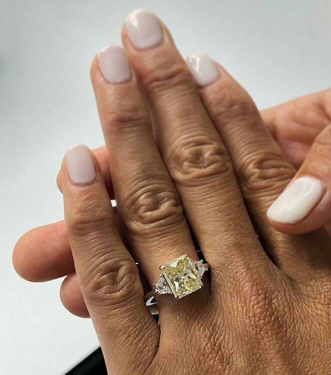 purchase cads/000/rings/2601-2700/R-2607