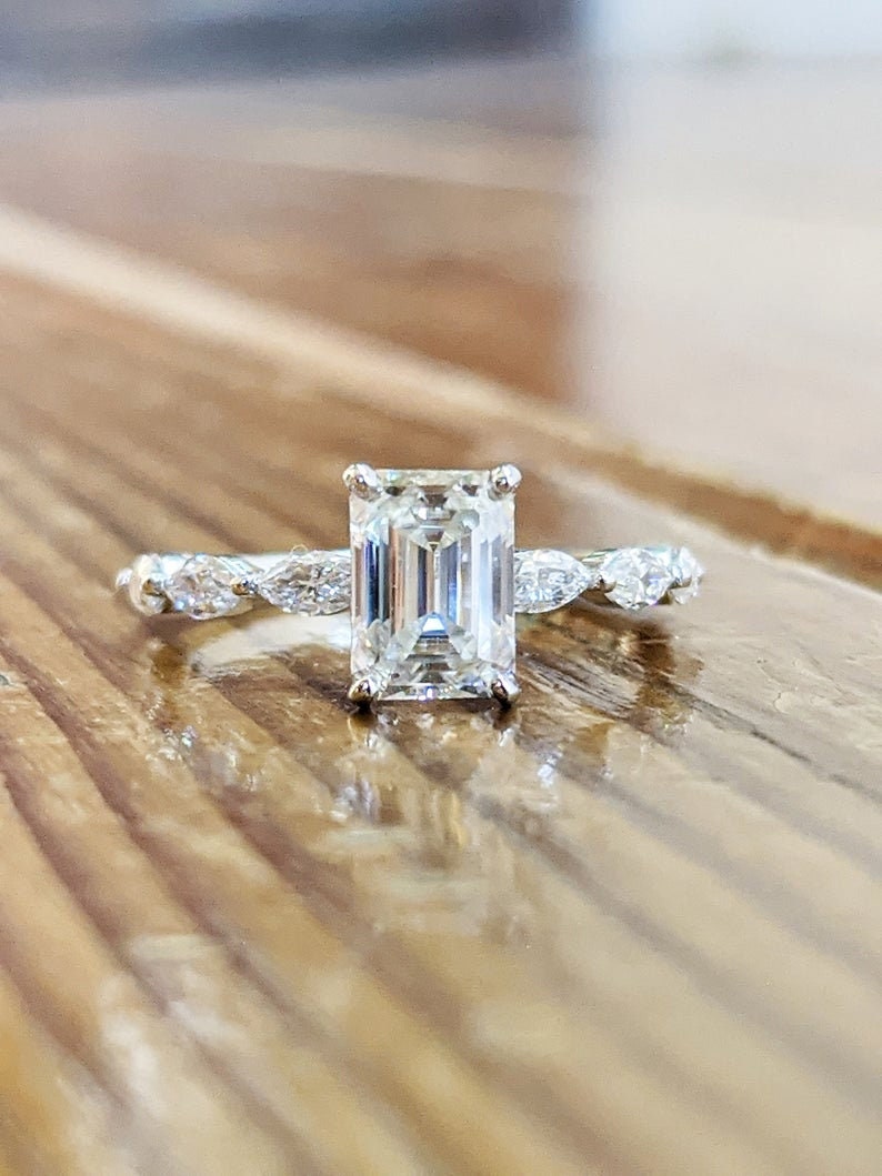 purchase cads/000/rings/2501-2600/R-2541