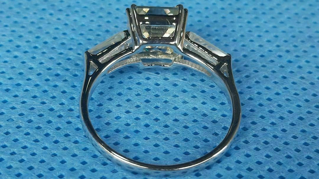 purchase cads/000/rings/2201-2300/R-2262 DAI