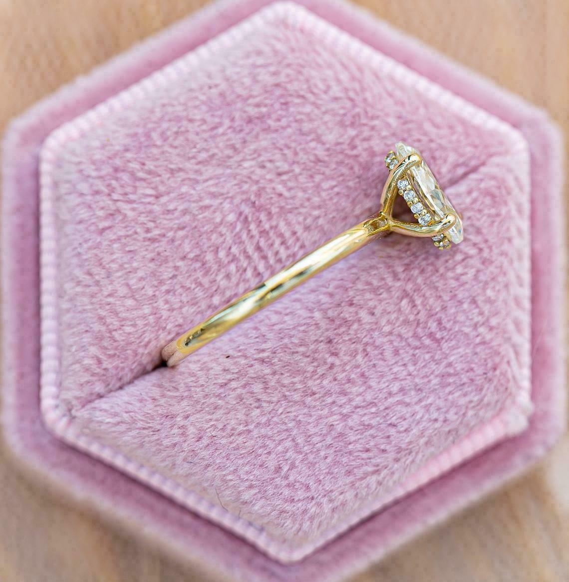 purchase cads/000/rings/2201-2300/R-2271