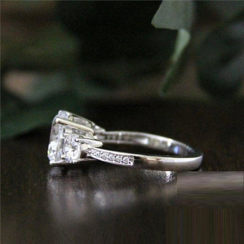 purchase cads/000/rings/2301-2400/R-2393 DAI