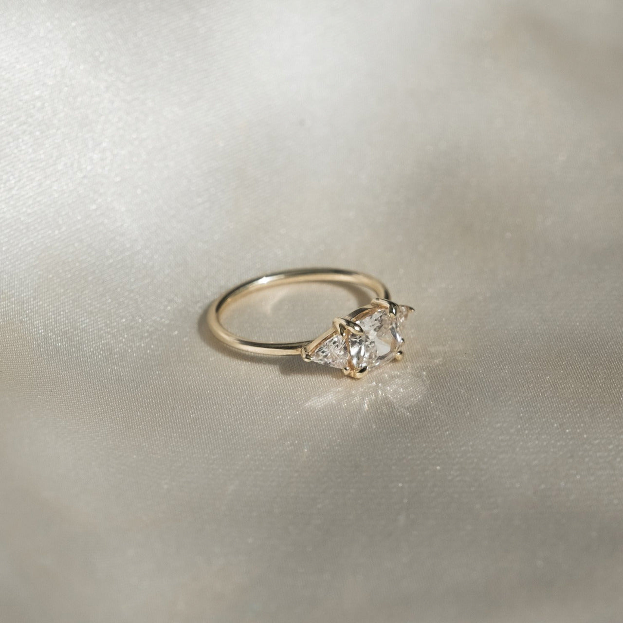 purchase cads/000/rings/101-200/R-130 DAI