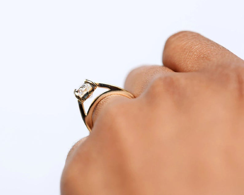 purchase cads/000/rings/601-700/R-679 DAI