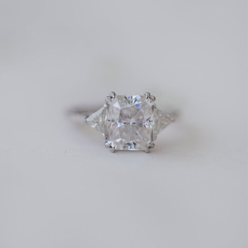 purchase cads/000/rings/1301-1400/R-1342 DAI