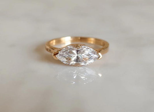 purchase cads/000/rings/1801-1900/R-1827 DAI