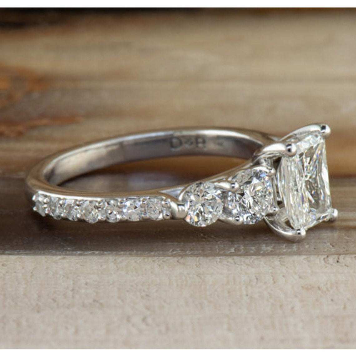 purchase cads/000/rings/2501-2600/R-2589